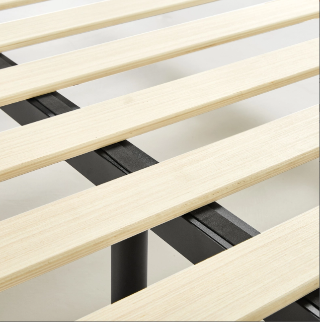 Clarissa Upholstered & Metal Platform Bed -Queen