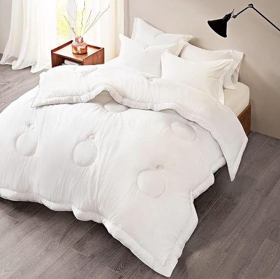 Codi All-Season Comforter–Fluffy, Silky Soft White Down Alternative Comforter Cal King
