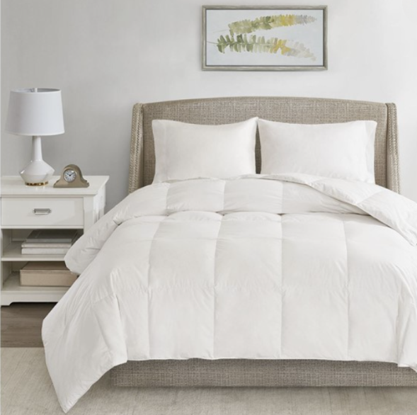 TRUE NORTH Down Blend Comforter Full/Queen