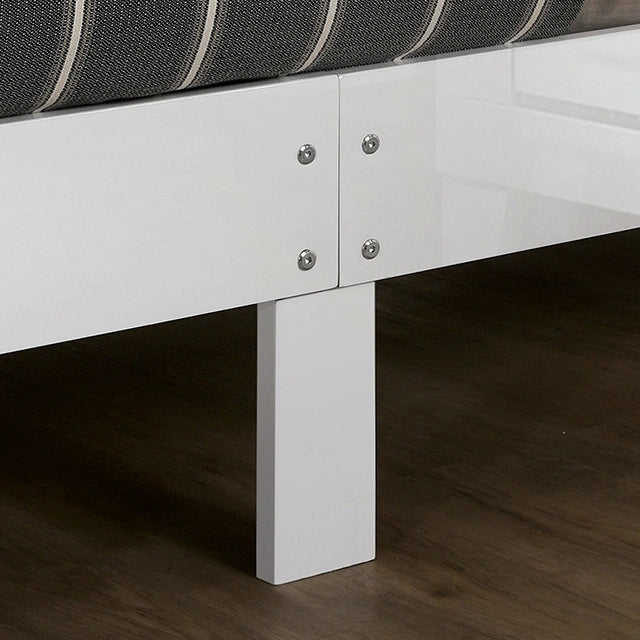 MAGDEBURG Cal.King Bed, Black & White
