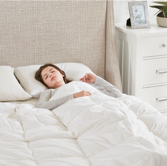 TRUE NORTH Down Blend Comforter Full/Queen