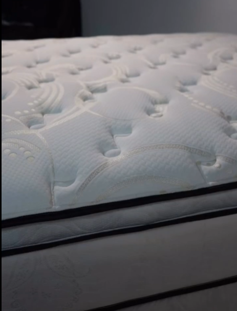 E’zentials Pillow Top Cal King Mattress