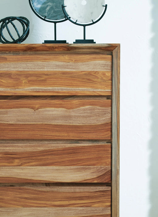 Dressonni Chest of Drawers