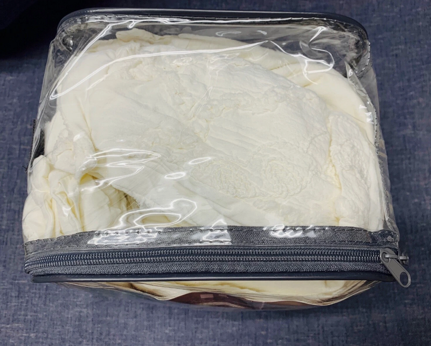 Madison Park 3 Piece Duvet Cover Set (+ 2 Shams) in Ivory King /California King