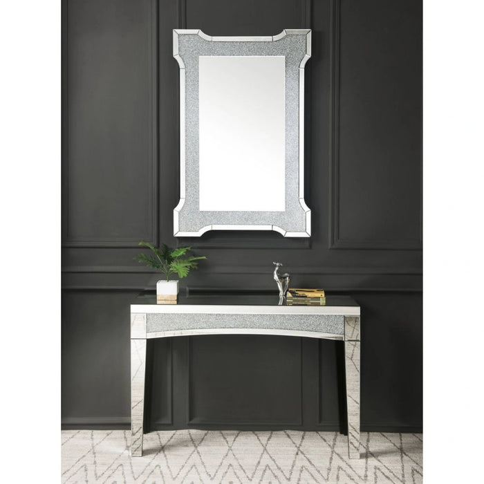 Accent Mirror