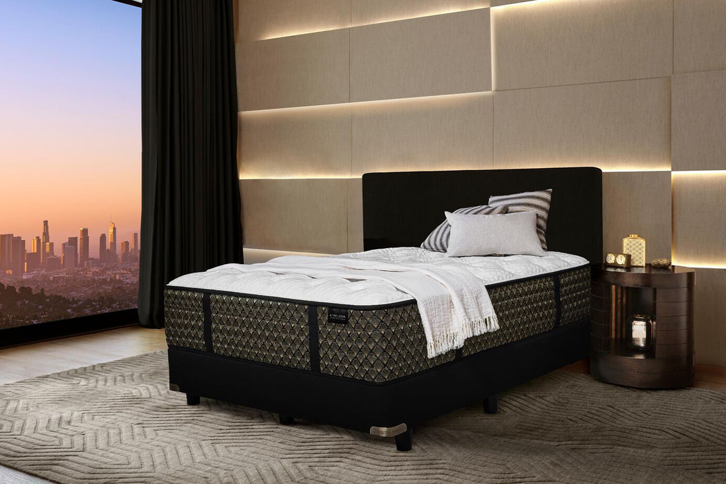 AIRELOOM CALIFORNIA DESIGN HANDMADE  KING SIZE