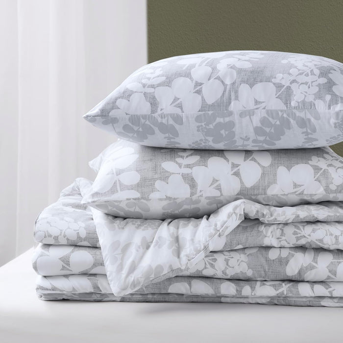 Aria Full/Queen Grey 3 Piece Reversible Floral  Comforter Set