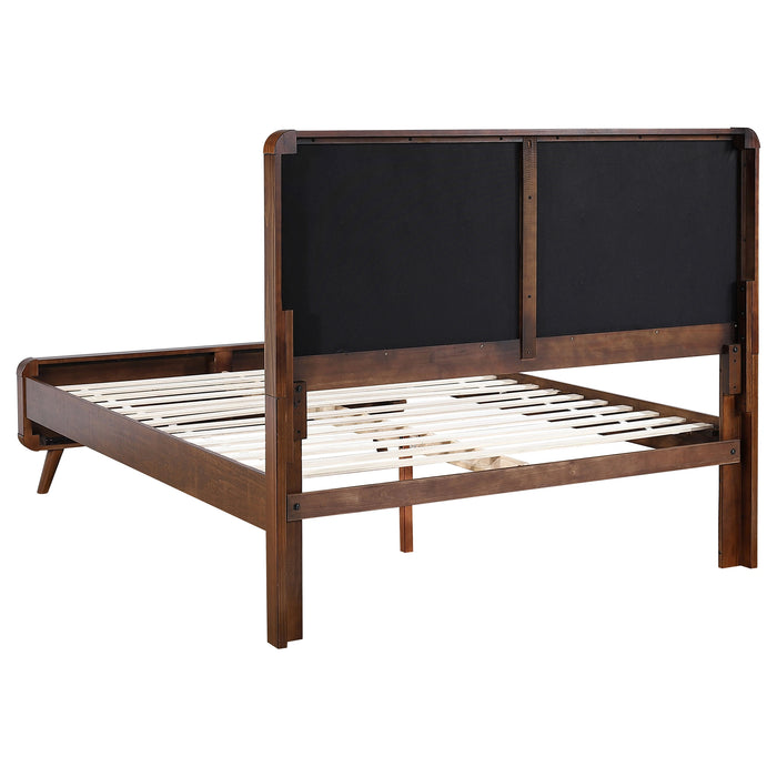 Robyn Bedroom Set
