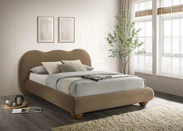 Finamore E.King Bed