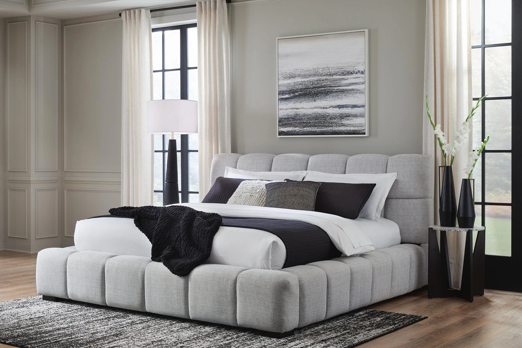 Grendusk Upholstered Bed