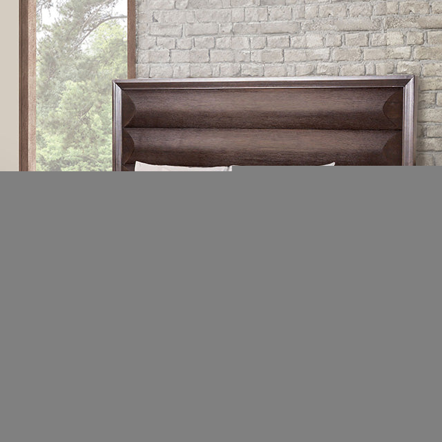 Hinwitz Queen Bedroom Set