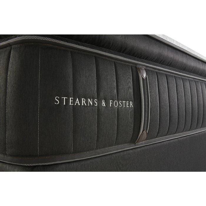 STEARNS & FOSTER LUX ESTATE WALLINGFORD QUEEN MATTRESS