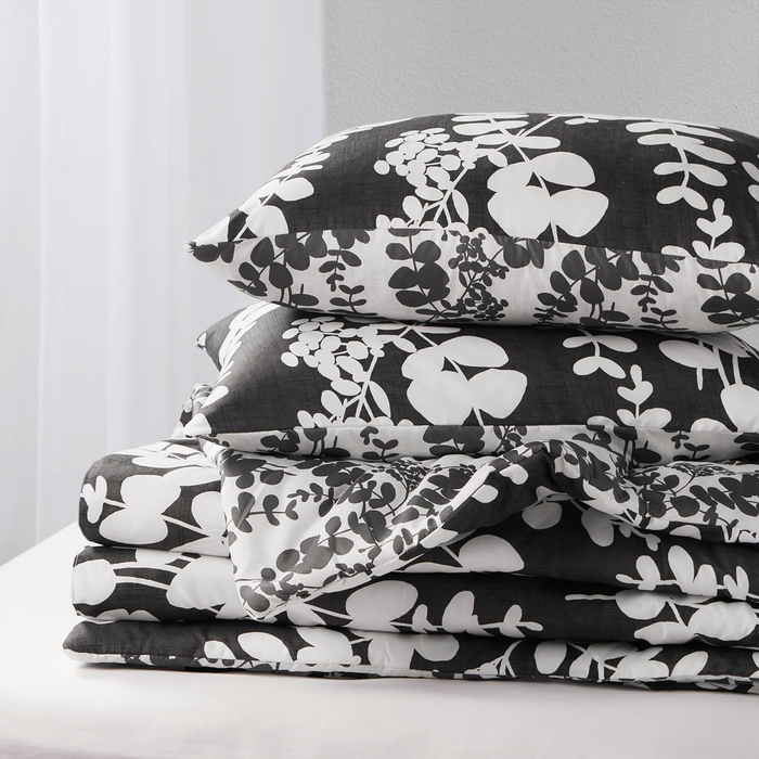 Aria Full/Queen Black 3 Piece Reversible Floral  Comforter Set